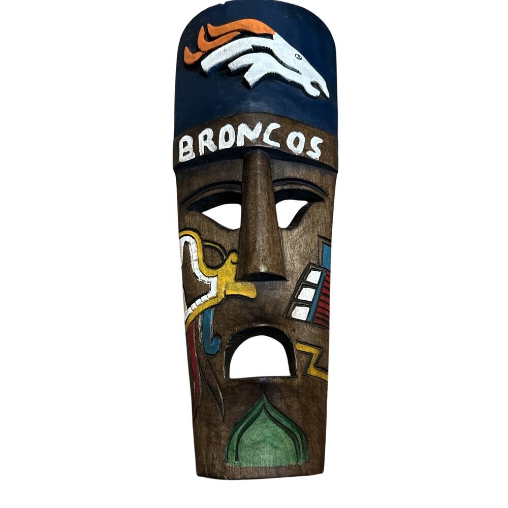Vintage Denver Broncos Wood Wall Tiki Art Decor Wood Carved Hand Painted Origina - Picture 1 of 6